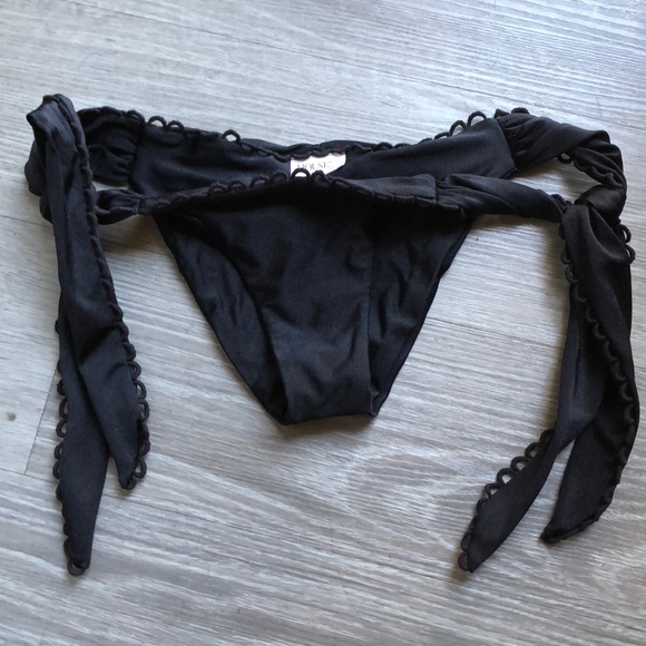 House of CB Other - House of CB • Bikini bottoms